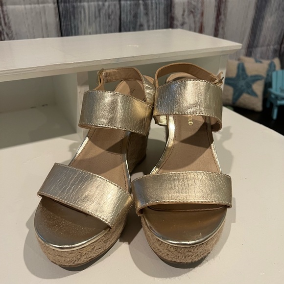 Montego Bay Womens Size 8 woven hemp wedge heels - Picture 3 of 4